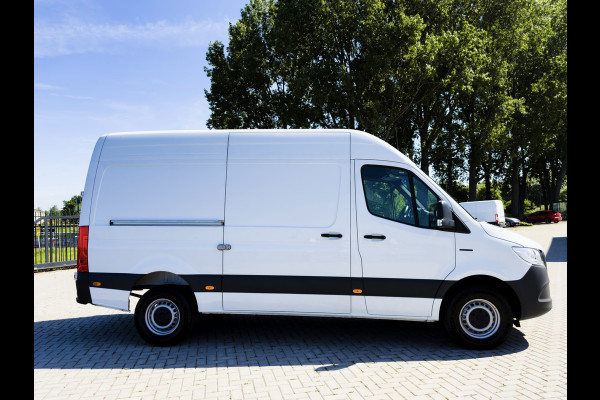 Mercedes-Benz eSprinter 314 L2 Pro 56kWh | 270° openslaande achterdeuren | Achteruitrijcamera | Snel laden |