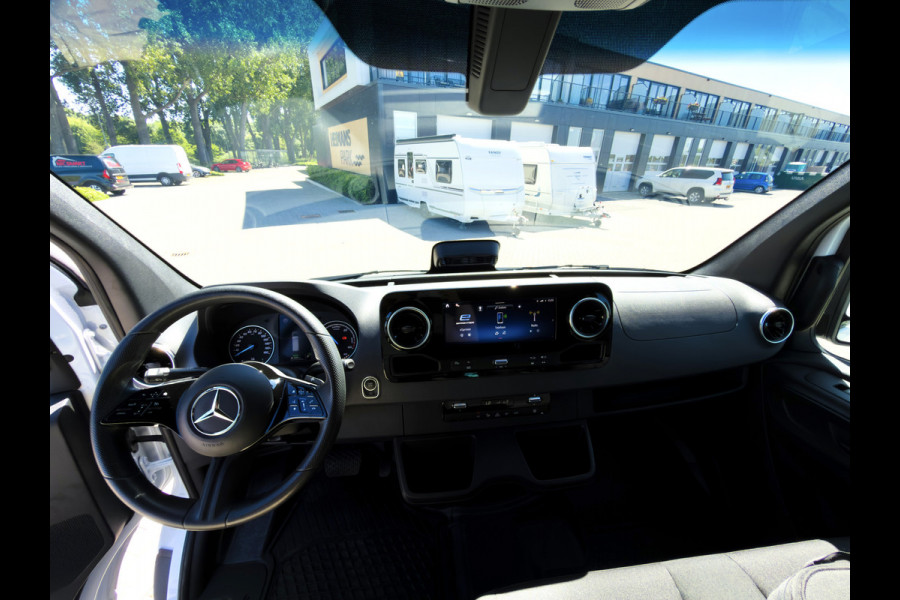 Mercedes-Benz eSprinter 314 L2 Pro 56kWh | 270° openslaande achterdeuren | Achteruitrijcamera | Snel laden |