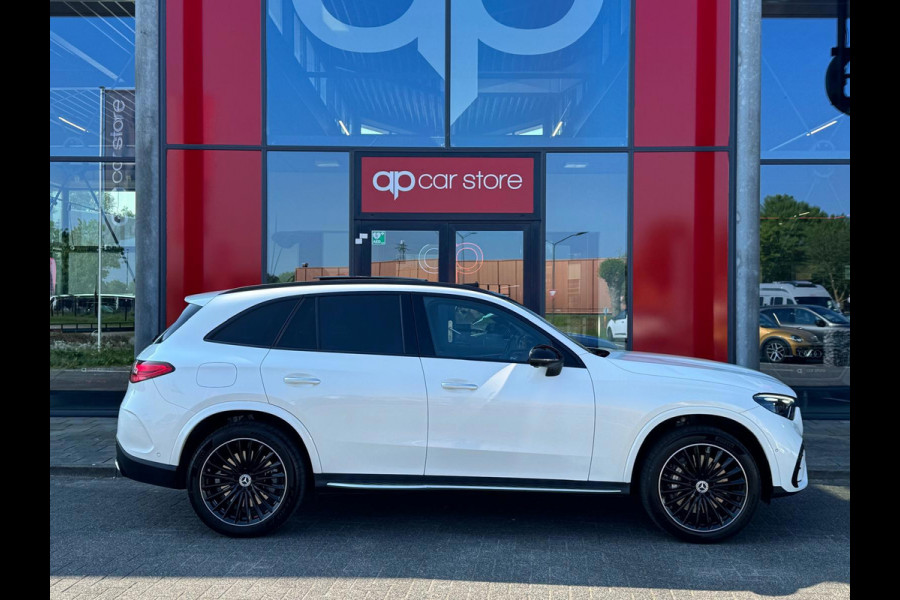 Mercedes-Benz GLC 400e 4MATIC AMG Line /Pano Full spec