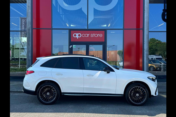 Mercedes-Benz GLC 400e 4MATIC AMG Line /Pano Full spec
