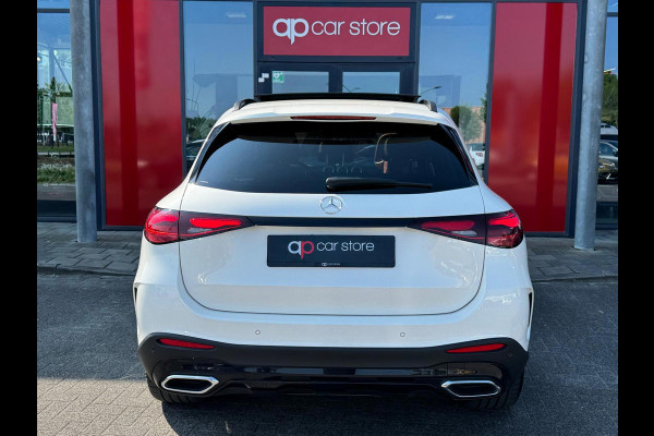 Mercedes-Benz GLC 400e 4MATIC AMG Line /Pano Full spec