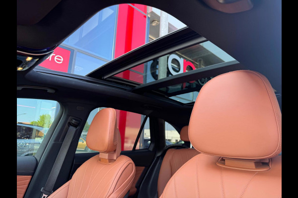 Mercedes-Benz GLC 400e 4MATIC AMG Line /Pano Full spec