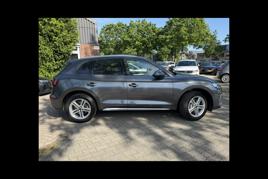 Audi Q5 50 TFSI e Quattro, S-Line,Panorama,Virtueel,Leder Alcantara,Adap Cruisecontrol,