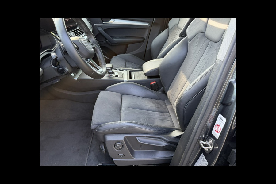 Audi Q5 50 TFSI e Quattro, S-Line,Panorama,Virtueel,Leder Alcantara,Adap Cruisecontrol,