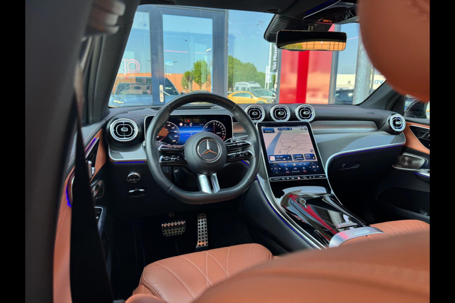 Mercedes-Benz GLC 400e 4MATIC AMG Line /Pano Full spec