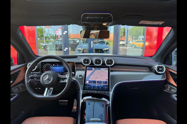 Mercedes-Benz GLC 400e 4MATIC AMG Line /Pano Full spec