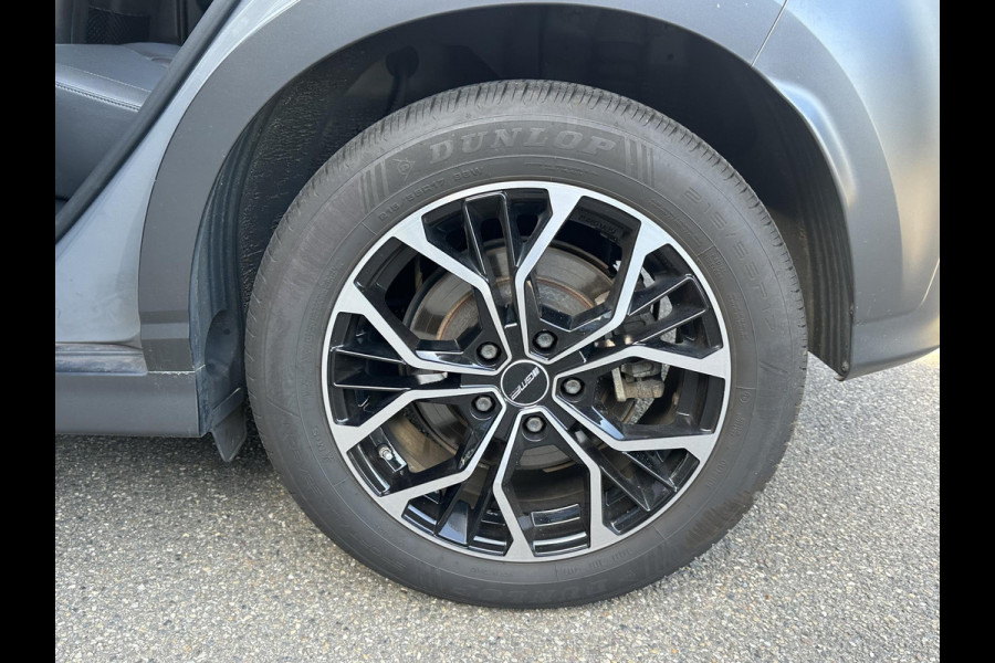 Hyundai Kona EV Premium 64 kWh SOH 97% | 12 MND BOVAG GARANTIE | STOEL/STUURVERWARMING | ELEK. STOELEN | DODEHOEK | KEYLESS | ACHTERUITRIJ CAMERA | HEAD UP | ADAP. CRUISE |