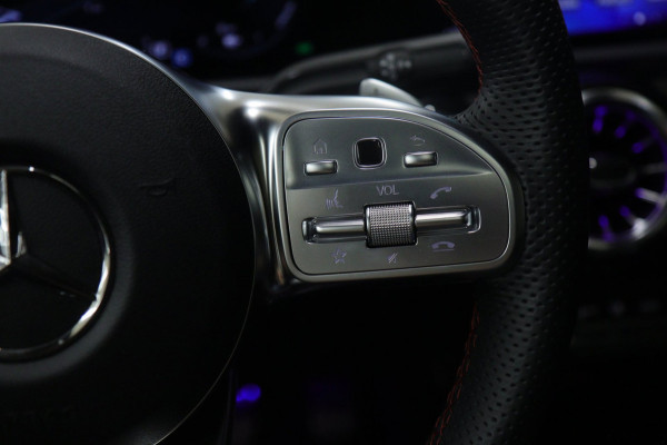 Mercedes-Benz CLA-Klasse 250 e AMG Line PANO/CARPLAY/HUD/ACC/BLINDSPOT/VOL