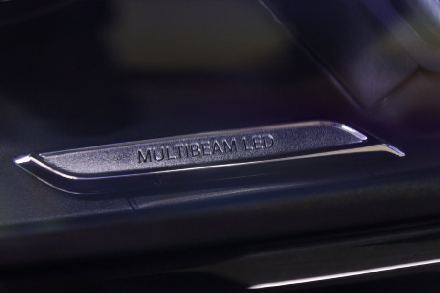 Mercedes-Benz CLA-Klasse 250 e AMG Line PANO/CARPLAY/HUD/ACC/BLINDSPOT/VOL
