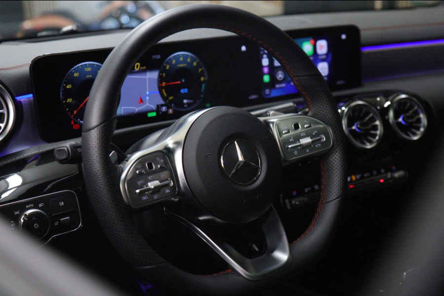 Mercedes-Benz CLA-Klasse 250 e AMG Line PANO/CARPLAY/HUD/ACC/BLINDSPOT/VOL