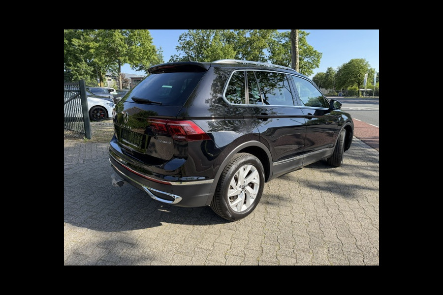 Volkswagen Tiguan 1.4 TSI eHybrid Elegance Business+,Navigatie-Camera,Elec trekhaak,Stoel/stuurverwarming,Park-control,
