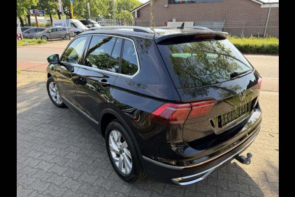 Volkswagen Tiguan 1.4 TSI eHybrid Elegance Business+,Navigatie-Camera,Elec trekhaak,Stoel/stuurverwarming,Park-control,