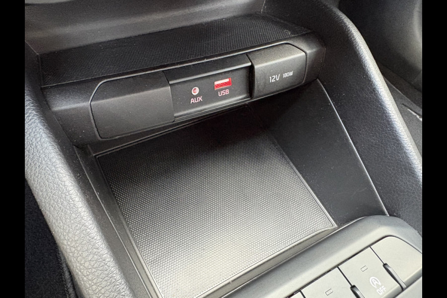 Kia Stonic 1.0 T-GDi DynamicLine CAMERA/NAVI/CARPLAY/TREKHAAK