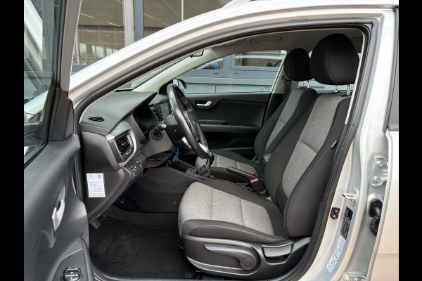 Kia Stonic 1.0 T-GDi DynamicLine CAMERA/NAVI/CARPLAY/TREKHAAK