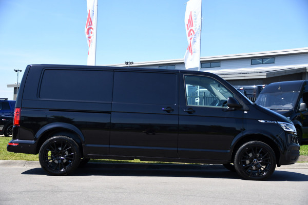 Volkswagen Transporter 2.0 TDI L2H1 30 Bulli Virtual, Adaptieve Cruise, Carplay, LED, 150pk, Automaat, Zelf inparkeren, Multimedia, Uniek!