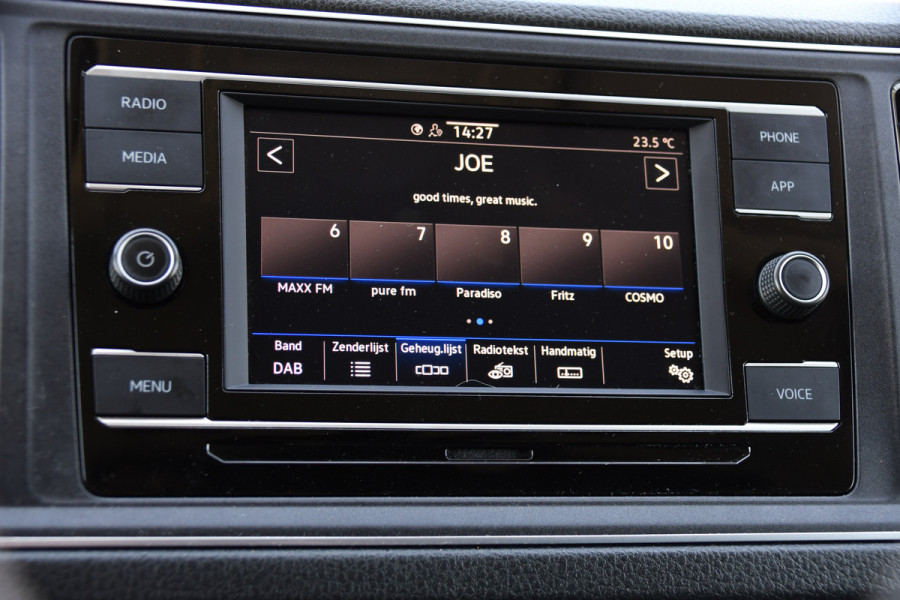 Volkswagen Crafter 35 2.0 TDI L3H2 Highline Black Edition Cruise, Carplay, Camera, LED, 177pk, Automaat, Stuurverwarming, Stoelverwarming, Uniek!