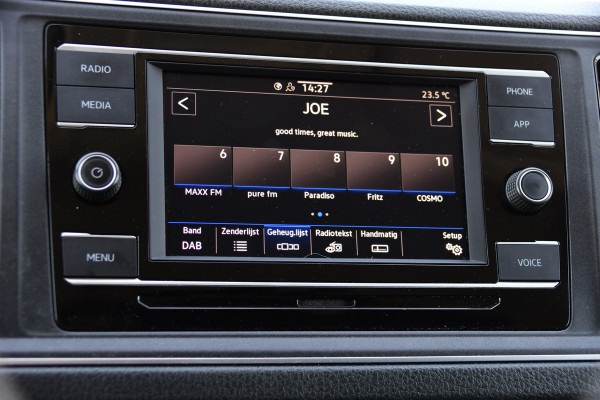 Volkswagen Crafter 35 2.0 TDI L3H2 Highline Black Edition Cruise, Carplay, Camera, LED, 177pk, Automaat, Stuurverwarming, Stoelverwarming, Uniek!