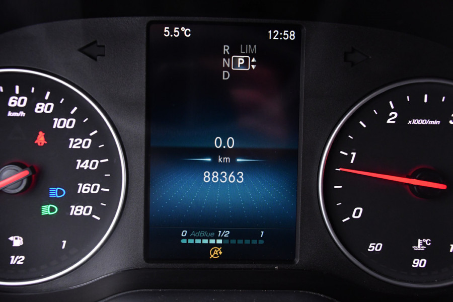 Mercedes-Benz Sprinter 317 1.9 CDI L2H2 RWD PB Edition Camera, Cruise, Carplay, 3500kg Trekhaak, 170PK, Automaat, LED,  Multimedia, UNIEK!