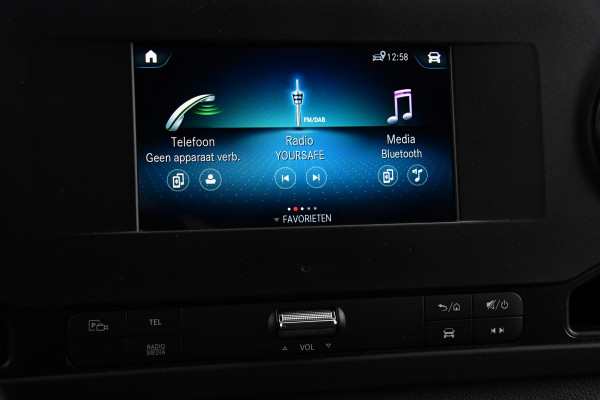 Mercedes-Benz Sprinter 317 1.9 CDI L2H2 RWD PB Edition Camera, Cruise, Carplay, 3500kg Trekhaak, 170PK, Automaat, LED,  Multimedia, UNIEK!