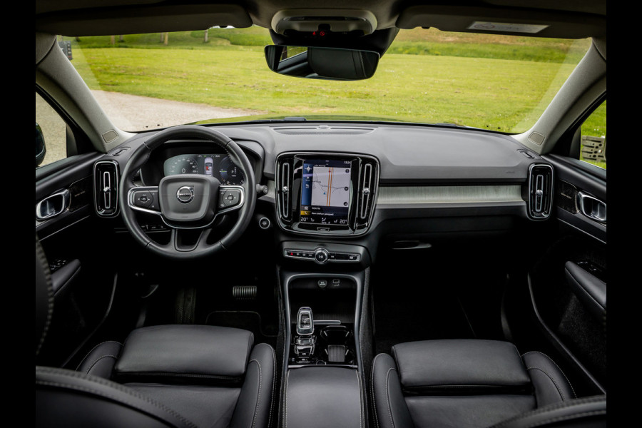Volvo XC40 1.5 T5 Recharge Inscription | Panoramadak | Adaptive Cruise Control | Leder