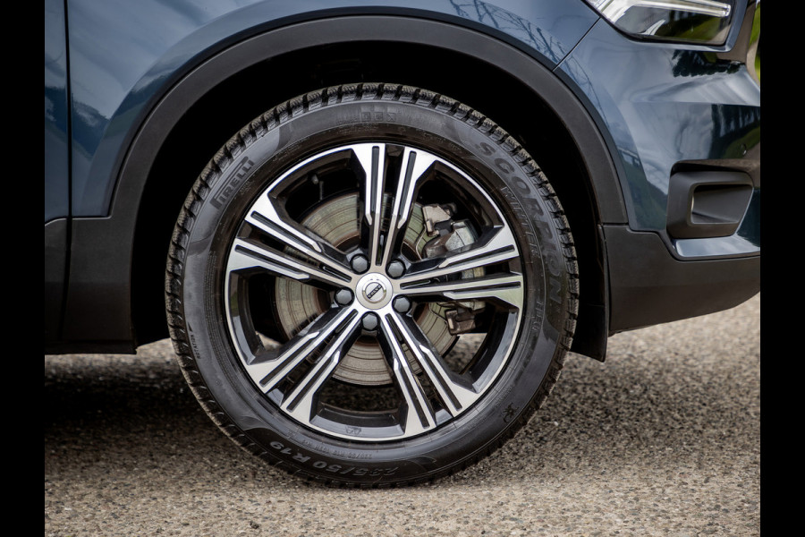 Volvo XC40 1.5 T5 Recharge Inscription | Panoramadak | Adaptive Cruise Control | Leder