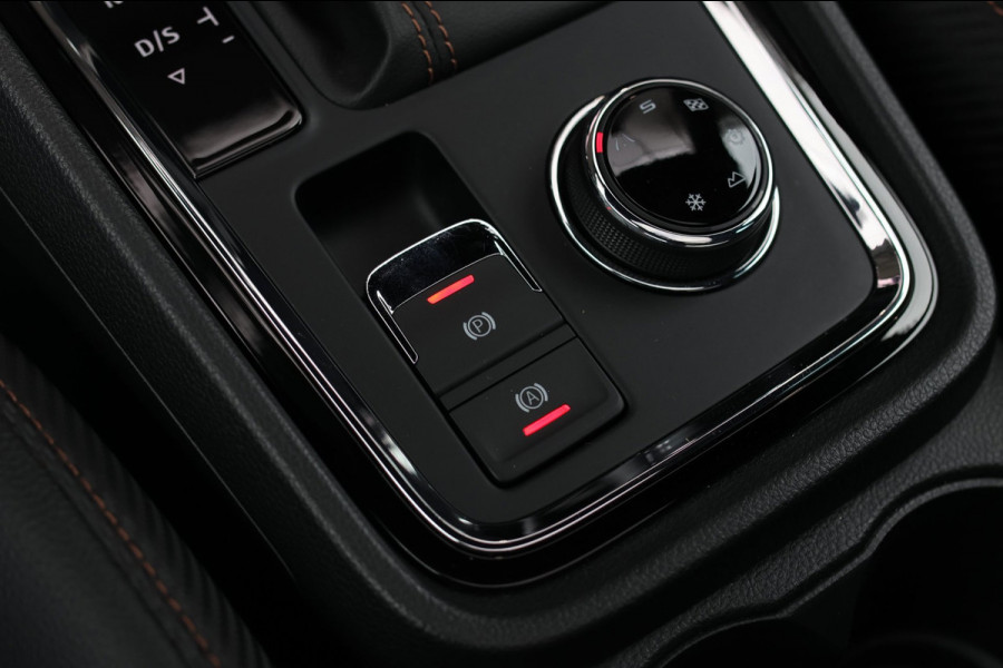 CUPRA Ateca 2.0 TSI 4DRIVE *Pano*Beats*Kuipstoelen*360 Camera*Trekhaak*