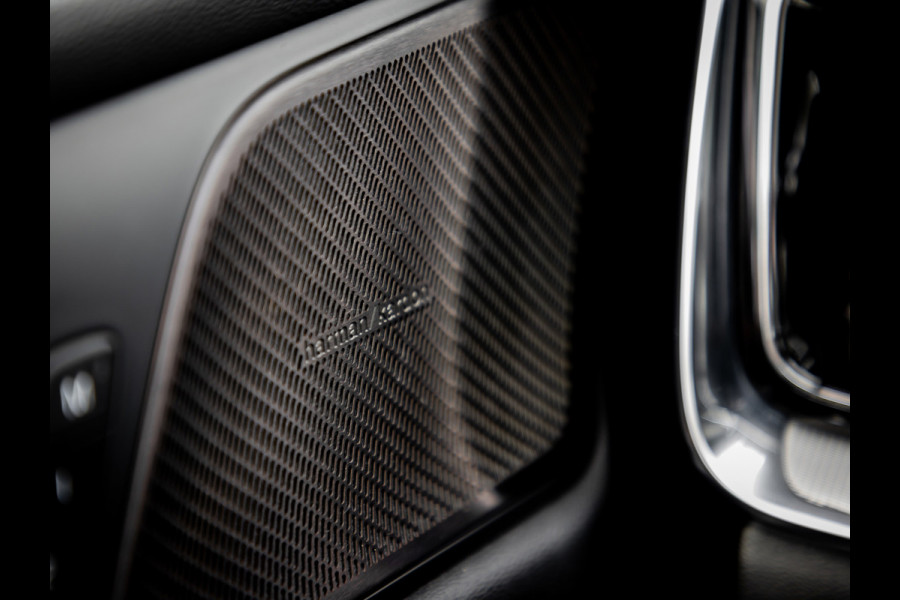 Volvo S60 2.0 T8 AWD Twin Engine Polestar Engineered |Panoramadak|Head-Up|Trekhaak