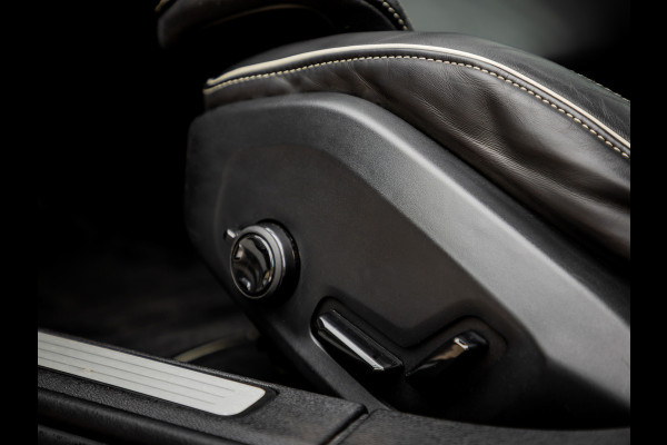 Volvo S60 2.0 T8 AWD Twin Engine Polestar Engineered |Panoramadak|Head-Up|Trekhaak