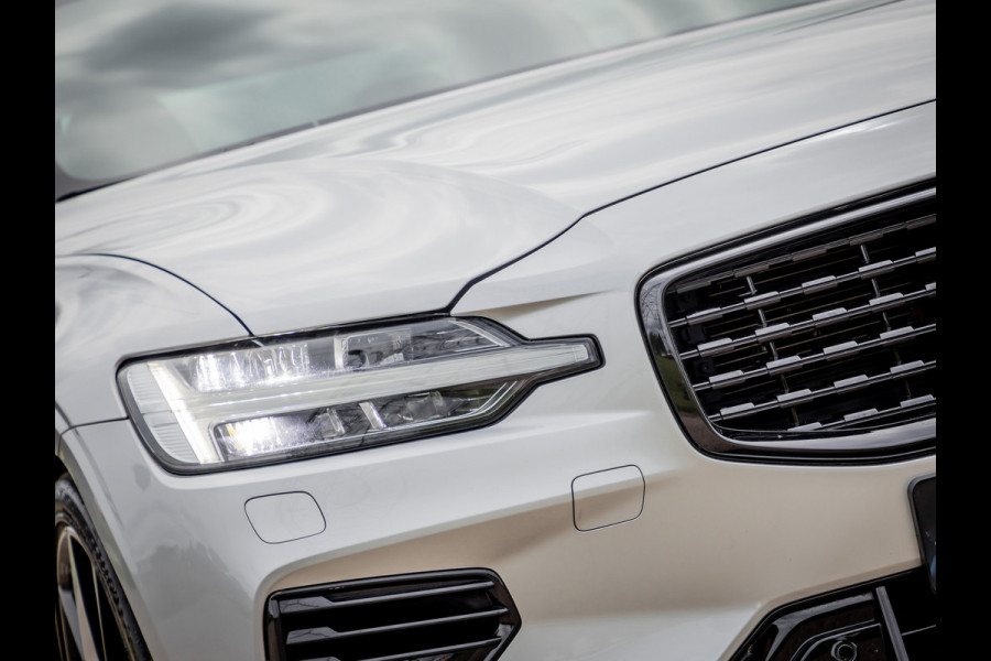 Volvo S60 2.0 T8 AWD Twin Engine Polestar Engineered |Panoramadak|Head-Up|Trekhaak