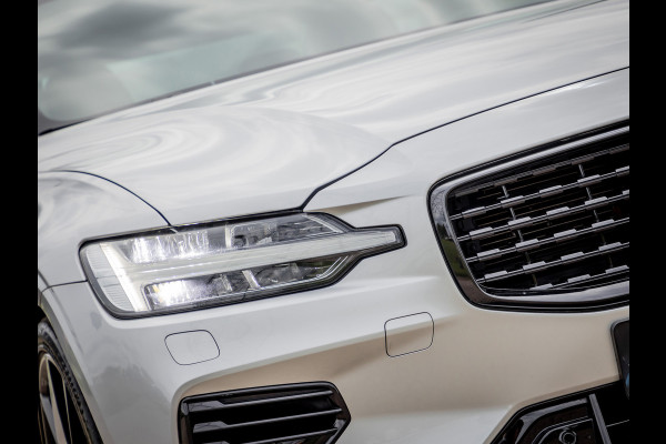 Volvo S60 2.0 T8 AWD Twin Engine Polestar Engineered |Panoramadak|Head-Up|Trekhaak