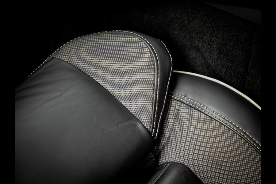 Volvo S60 2.0 T8 AWD Twin Engine Polestar Engineered |Panoramadak|Head-Up|Trekhaak
