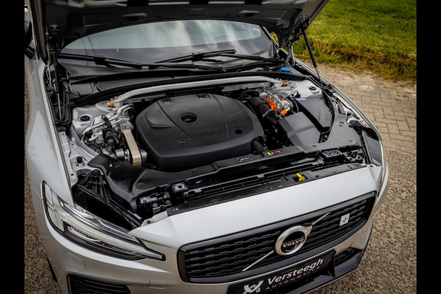 Volvo S60 2.0 T8 AWD Twin Engine Polestar Engineered |Panoramadak|Head-Up|Trekhaak