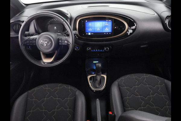 Toyota Aygo X 1.0 VVT-i S-CVT Envy Automaat | Keyless Entry & Start | Navigatie | Camera
