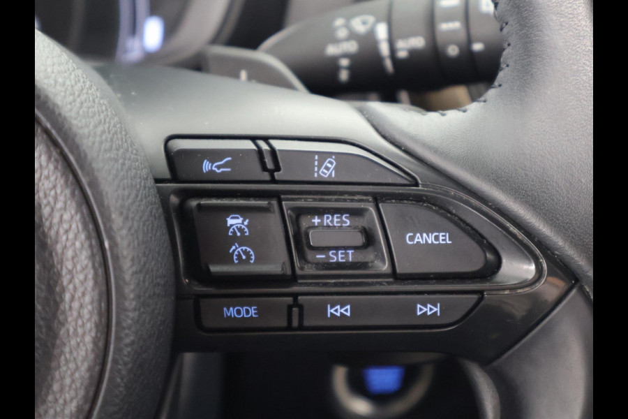 Toyota Aygo X 1.0 VVT-i S-CVT Envy Automaat | Keyless Entry & Start | Navigatie | Camera