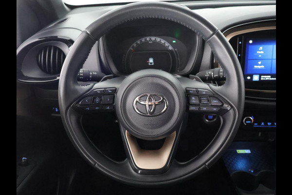 Toyota Aygo X 1.0 VVT-i S-CVT Envy Automaat | Keyless Entry & Start | Navigatie | Camera