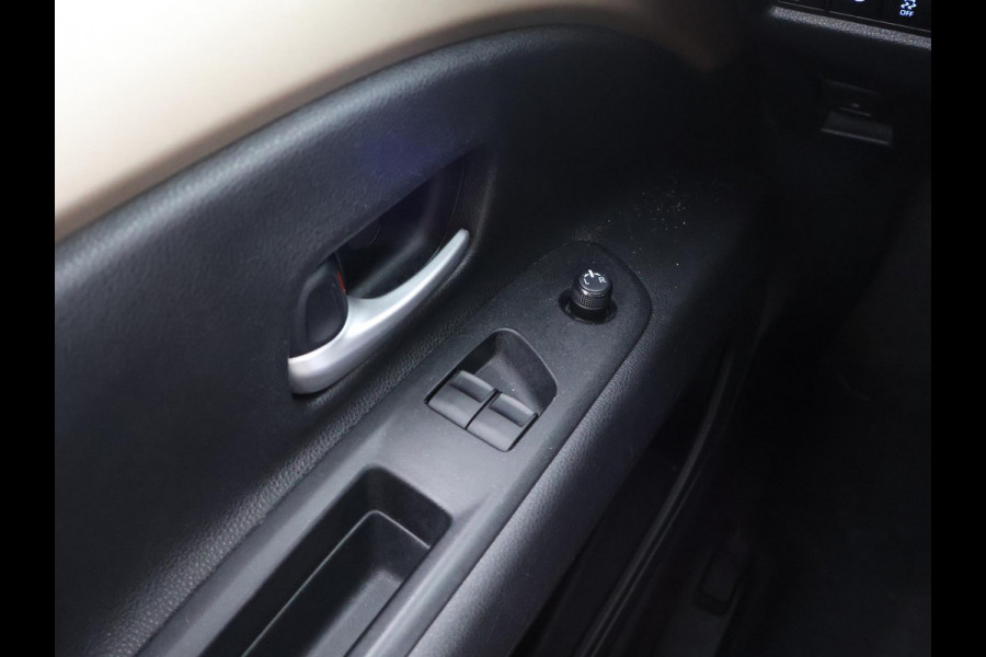 Toyota Aygo X 1.0 VVT-i S-CVT Envy Automaat | Keyless Entry & Start | Navigatie | Camera