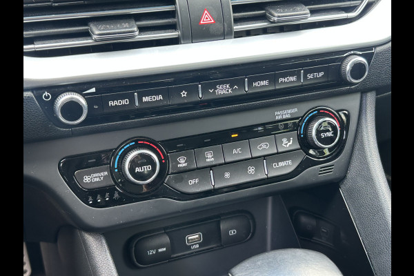 Kia Niro BWJ 2019 | 1.6GDi 142PK Hybrid Edition | TREKHAAK | LEDER/STPF | CARPLAY | CLIMA | PDC | LICHTMETAAL