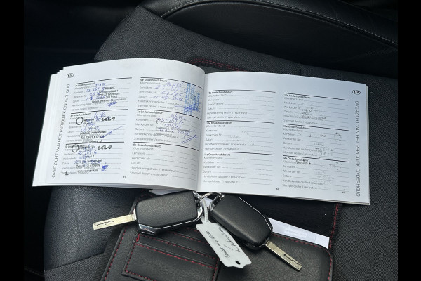 Kia Niro BWJ 2019 | 1.6GDi 142PK Hybrid Edition | TREKHAAK | LEDER/STPF | CARPLAY | CLIMA | PDC | LICHTMETAAL