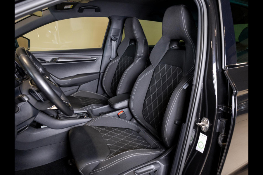 Škoda Karoq 1.5 TSI ACT Sportline Business / 150pk / Stoelverwarming voor en achter / Achteruitrij camera /