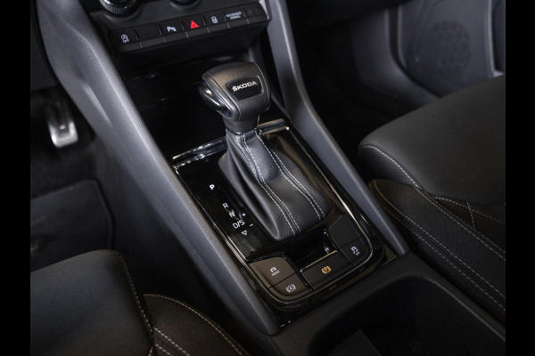 Škoda Karoq 1.5 TSI ACT Sportline Business / 150pk / Stoelverwarming voor en achter / Achteruitrij camera /