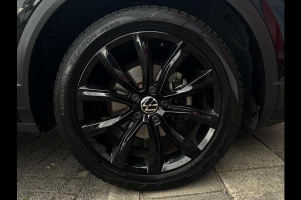 Volkswagen T-Roc 1.5 TSI 3 x R-Line | LED | Stoelverwarming | Carplay | Adaptive Cruise | Dode hoek detectie | Black Pakket |