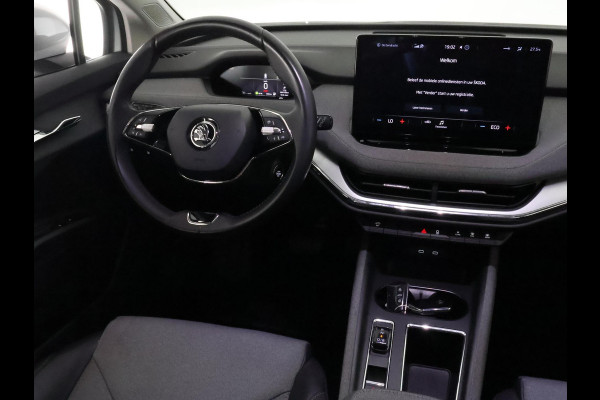 Škoda Enyaq iV 60 BLACKSTYLE SOH ACCU 91 %!! GARANTIE 8-2031* . PARKEERSENSOREN ACHTER . APPLE CARPLAY & ANDRIOD AUTO . CRUISE CONTROL .