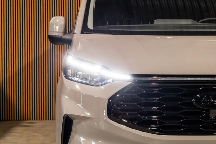 Ford Transit Custom 320 2.0 TDCI 150 PK L2H1 Limited DC | Dubbel Cabine | ACC | Blind Spot | Navigatie | Camera | CarPlay | Lane Assist | Stoelverwa | Trekhaak | Verlengde fabrieksgarantie tot 12-2029