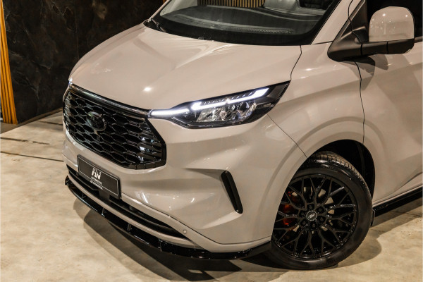 Ford Transit Custom 320 2.0 TDCI 150 PK L2H1 Limited DC | Dubbel Cabine | ACC | Blind Spot | Navigatie | Camera | CarPlay | Lane Assist | Stoelverwa | Trekhaak | Verlengde fabrieksgarantie tot 12-2029
