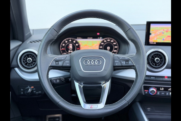 Audi Q2 35 TFSI 3x S-Line Pano/Virtual/Keyless/Camera
