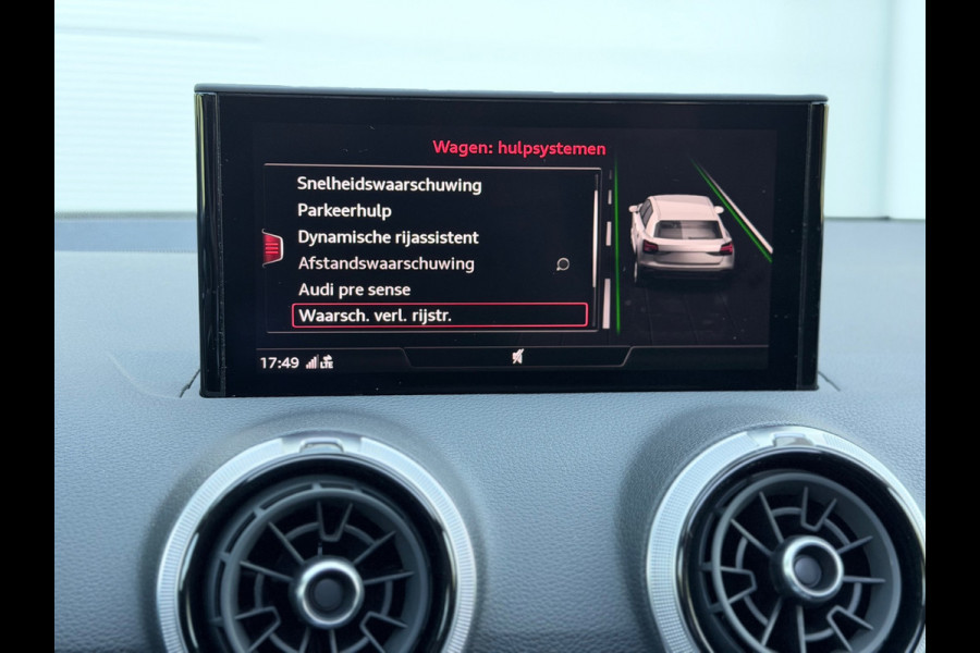 Audi Q2 35 TFSI 3x S-Line Pano/Virtual/Keyless/Camera