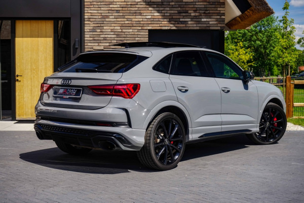 Audi RSQ3 Sportback 2.5 TFSI Quattro Sonos/Pano/Nardo/360/RS-Zetels