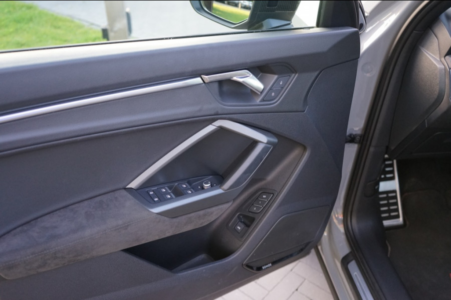 Audi RSQ3 Sportback 2.5 TFSI Quattro Sonos/Pano/Nardo/360/RS-Zetels