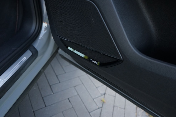 Audi RSQ3 Sportback 2.5 TFSI Quattro Sonos/Pano/Nardo/360/RS-Zetels