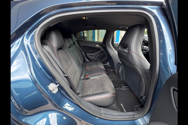 Mercedes-Benz GLA 180 AMG Limited 2019 AUT NAVI CLIO